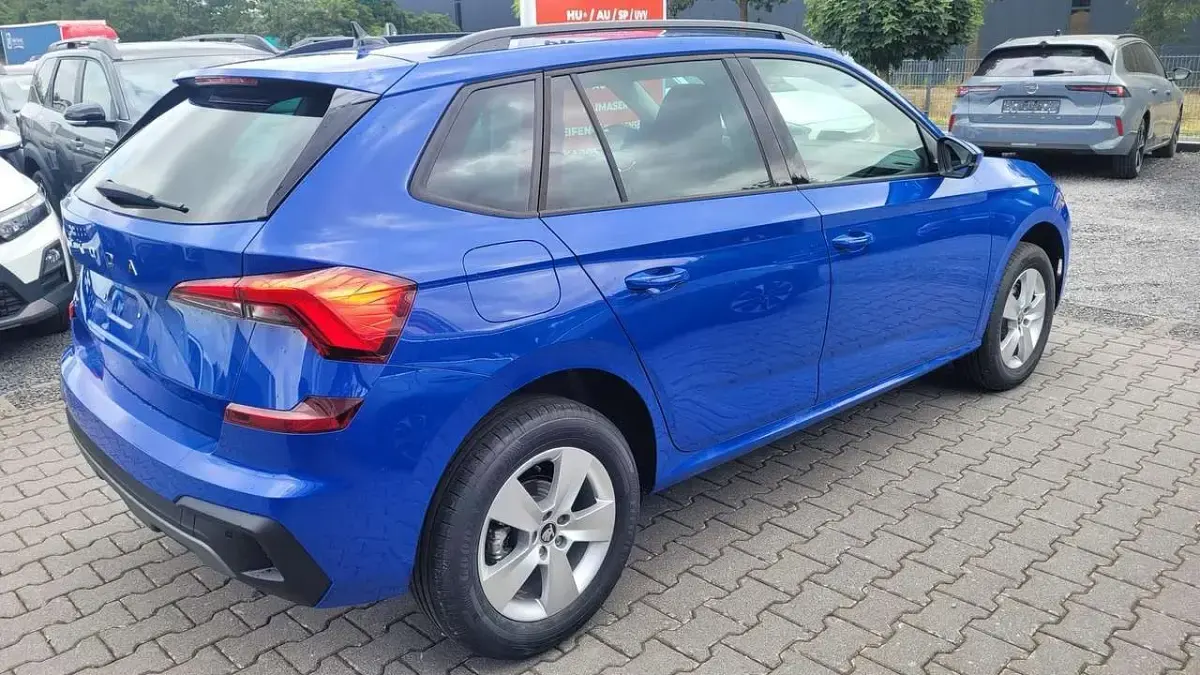 Neu Skoda Kamiq 95 PS (69 kW) 2026 Energy blau SUV