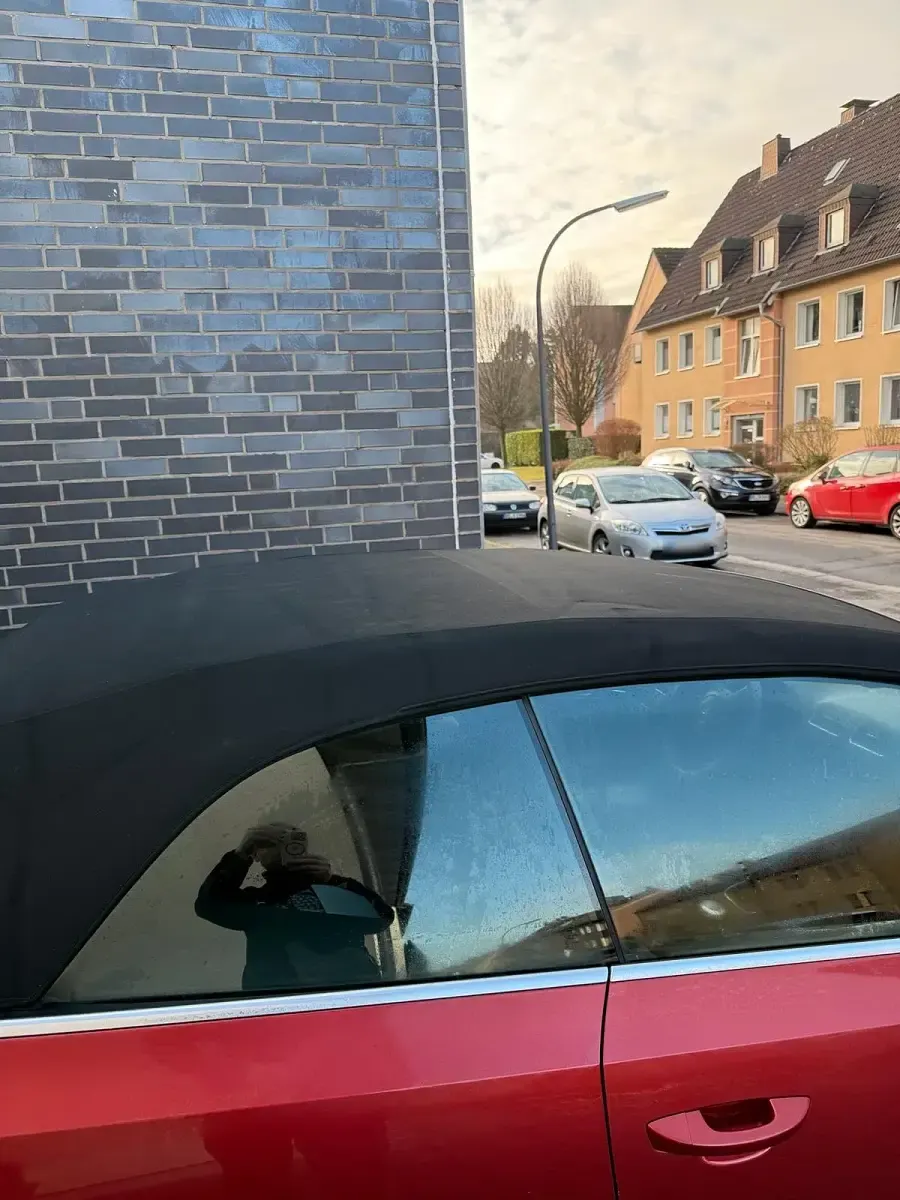 Gebraucht VW Golf Cabriolet 105 PS (77 kW) 2013 Rot Cabrio