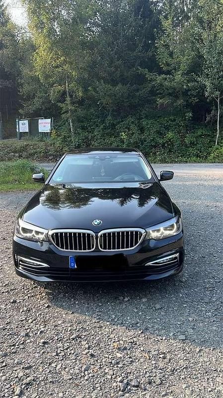 Gebraucht BMW 520 Luxury Line 190 PS (139 kW) 2017 Schwarz Kombi