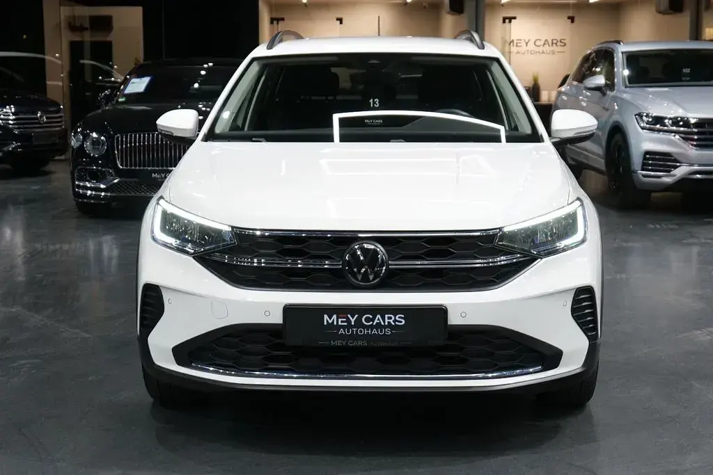 Gebraucht VW Taigo Life 110 PS (80 kW) 2023 Pure white SUV