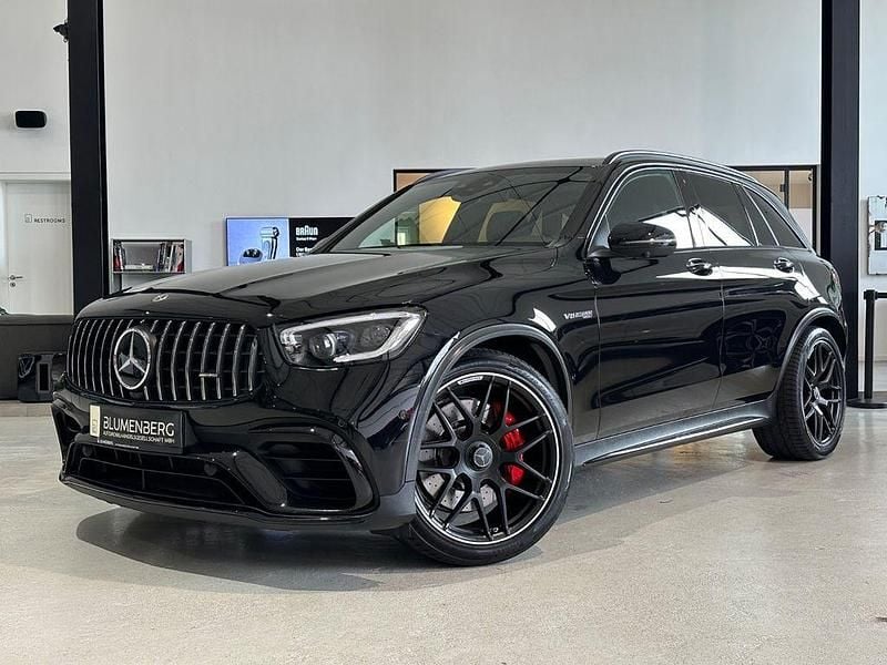 Schwarz Gebraucht 2022 Mercedes GLC63 AMG AMG SUV | 71.980 € (Fairer Preis) - Bild 1/4