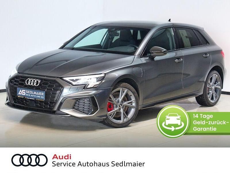 Grau Gebraucht 2022 Audi A3 e-tron Kleinwagen | 24.840 € - Bild 1/4