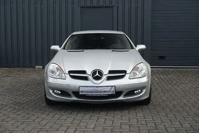 Gebraucht Mercedes SLK350 272 PS (200 kW) 2005 Silber Cabrio