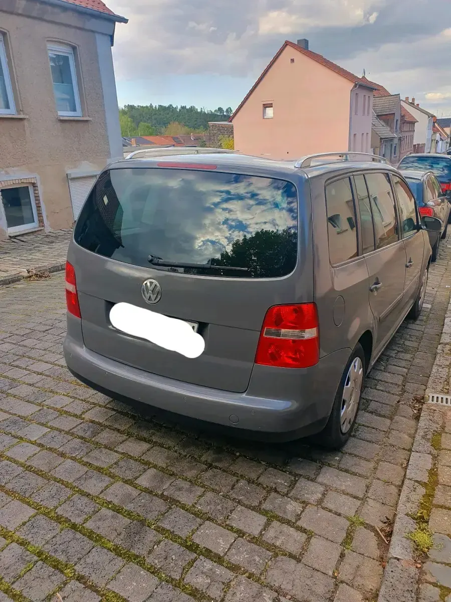 Brugt VW Touran 140 HK (102 kW) 2004 Grå MPV