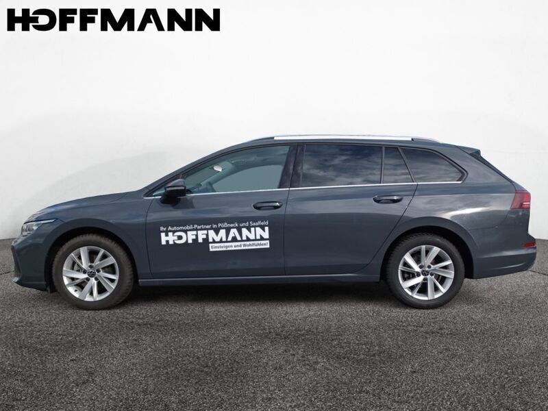 Gebraucht VW Golf VIII Style 150 PS (110 kW) 2024 Grau Kombi