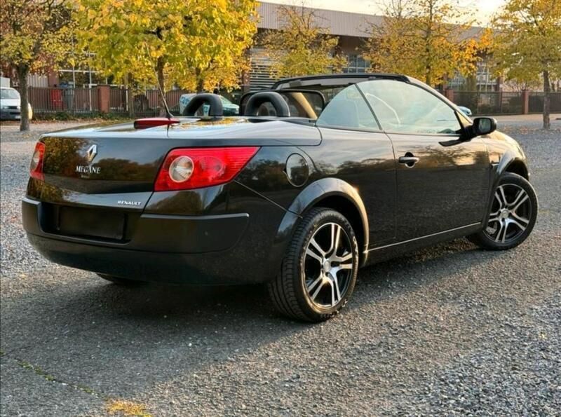Schwarz Gebraucht 2007 Renault Mégane Cabriolet Cabrio | 2.900 € (Etwas zu teuer) - Bild 1/4