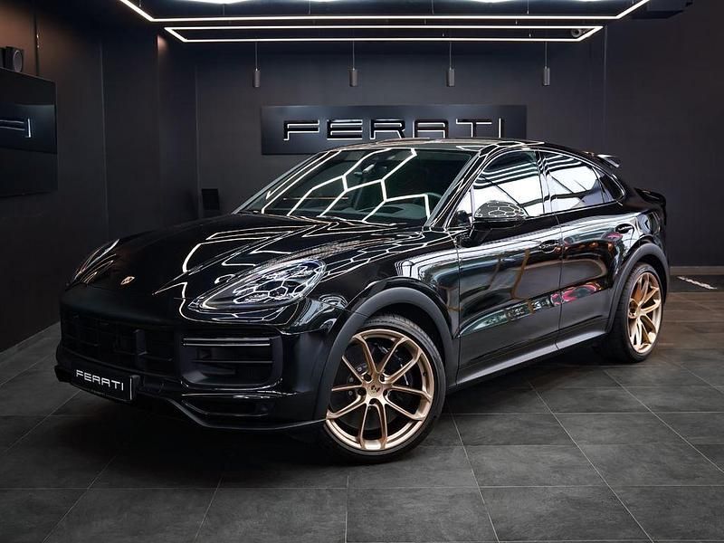 Schwarz Gebraucht 2023 Porsche Cayenne Turbo GT SUV | 172.500 € (Fairer Preis) - Bild 1/4
