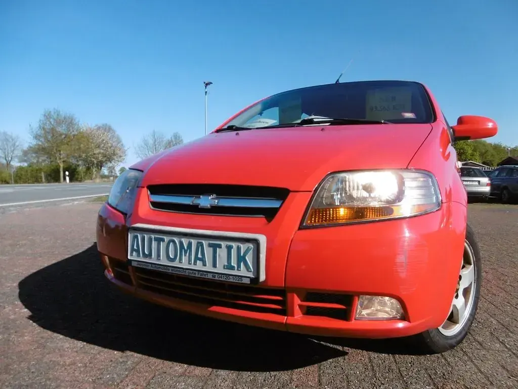 Gebraucht Chevrolet Kalos SX 94 PS (69 kW) 2007 Rot Limousine