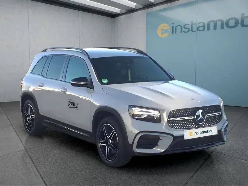 Gebraucht Mercedes GLB200 150 PS (110 kW) 2025 Grau SUV