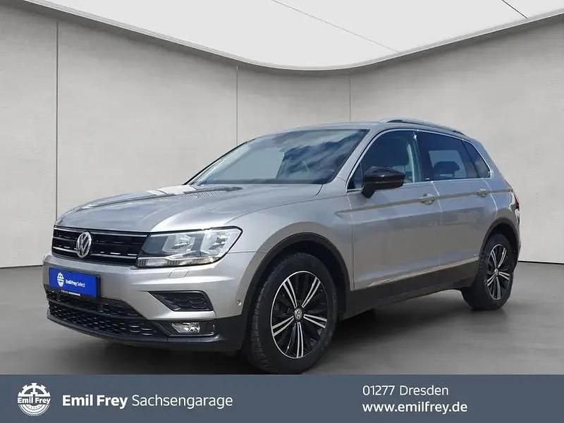 Reflexsilber metallic Gebraucht 2019 VW Tiguan IQ Drive SUV | 24.440 € (Fairer Preis) - Bild 1/4