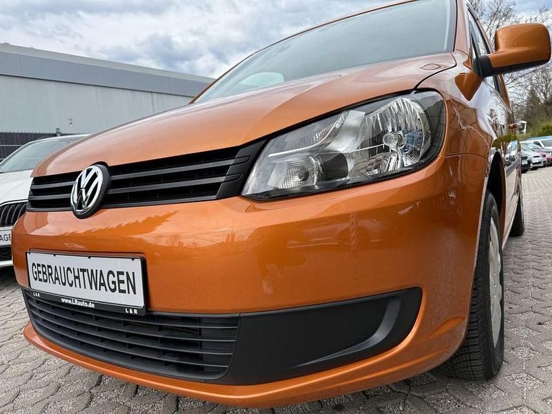Orange Gebraucht 2013 VW Caddy Trendline Van / Kleinbus | 8.900 € (Teuer) - Bild 1/4