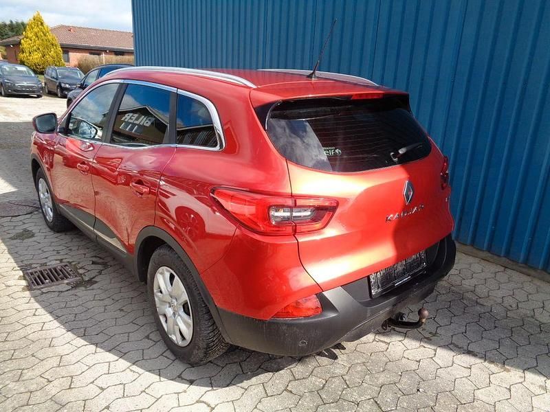 Używany Renault Kadjar Experience 110 KM (80 kW) 2017 Czerwony SUV