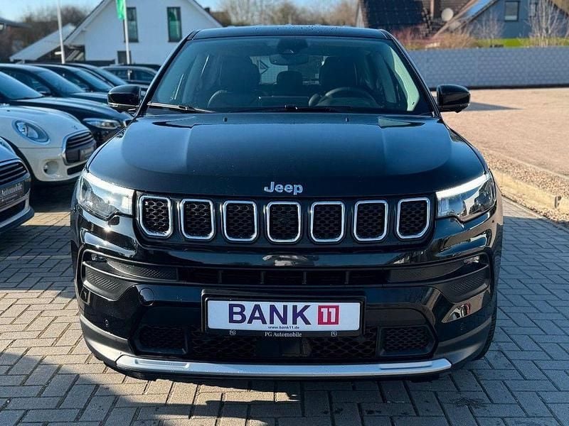 Gebraucht Jeep Compass Altitude 131 PS (96 kW) 2024 Schwarz SUV