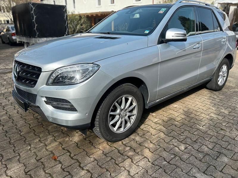 Gebraucht Mercedes ML350 258 PS (189 kW) 2014 Silber SUV