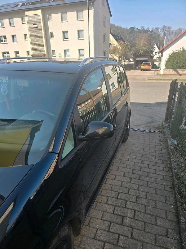 Gebraucht VW Touran 140 PS (102 kW) 2005 Schwarz Van / Kleinbus