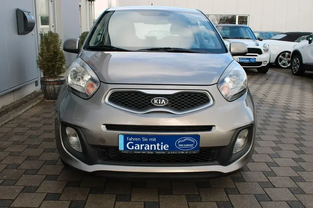 Gebraucht Kia Picanto Edition 7 69 PS (50 kW) 2012 Grau Kleinwagen