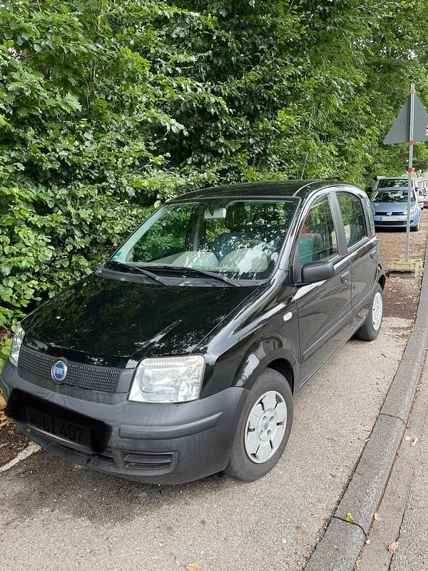 Schwarz Gebraucht 2005 Fiat Panda Kleinwagen | 2.590 € (Etwas zu teuer) - Bild 1/4