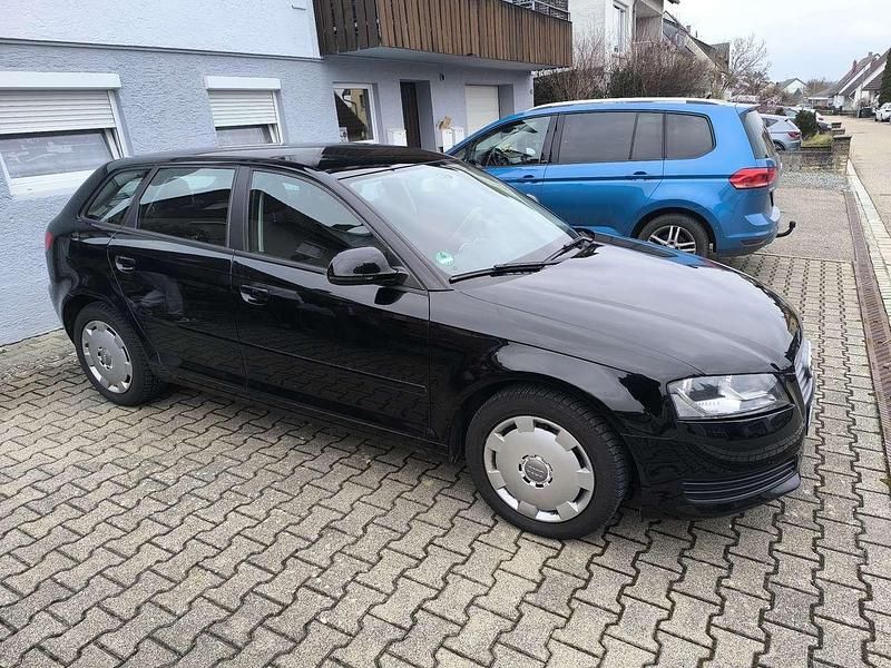 Gebraucht Audi A3 Attraction 125 PS (91 kW) 2008 Schwarz Kleinwagen