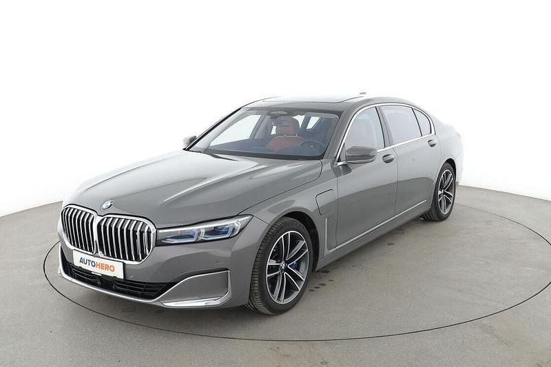 Gebraucht BMW 745e iPerformance 394 PS (289 kW) 2019 Grau Limousine