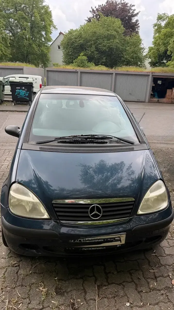 Gebraucht Mercedes A140 2002 Blau Kleinwagen