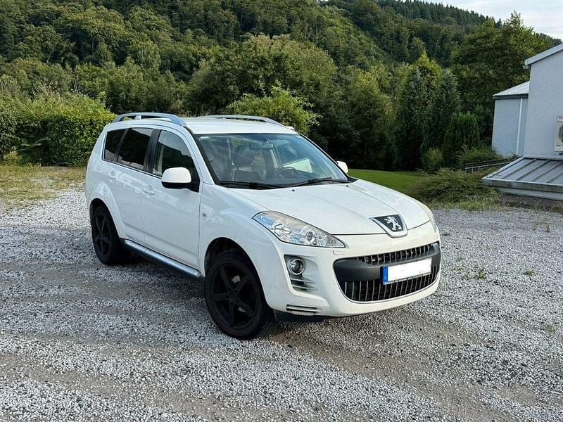 Gebraucht Peugeot 4007 Tendance 156 PS (114 kW) 2009 Weiß SUV