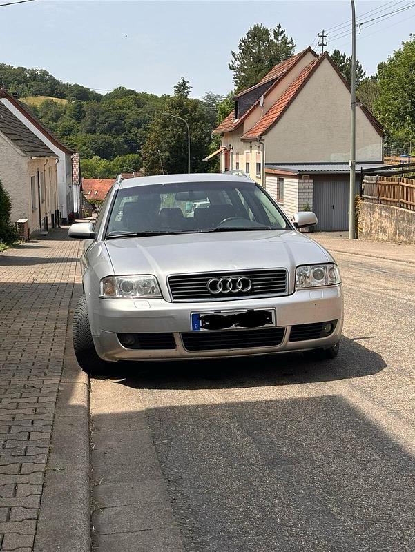 Silber Gebraucht 2004 Audi A6 Kombi | 650 € (Superpreis) - Bild 1/4