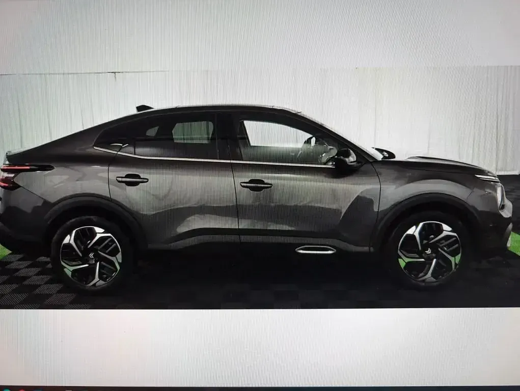 Gebraucht Citroën e-C4 100 kW (136 PS) 2024 Grau Limousine