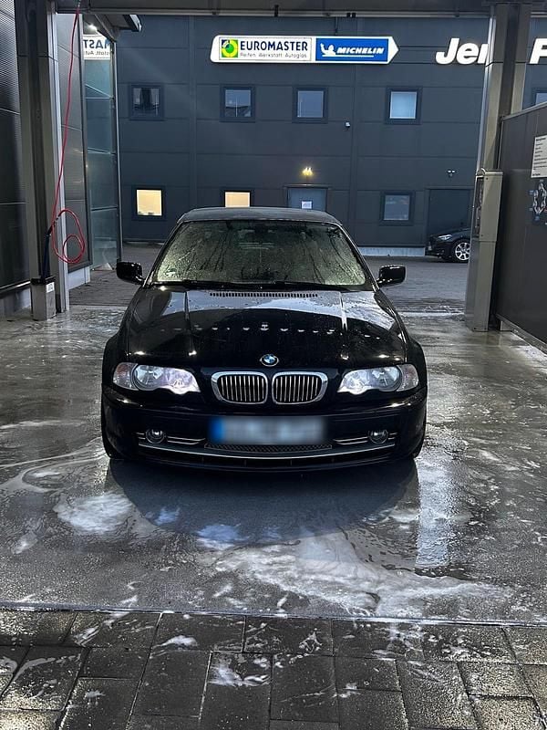Schwarz Gebraucht 2002 BMW 330 Cabriolet M Sport Cabrio | 7.500 € (Superpreis) - Bild 1/4