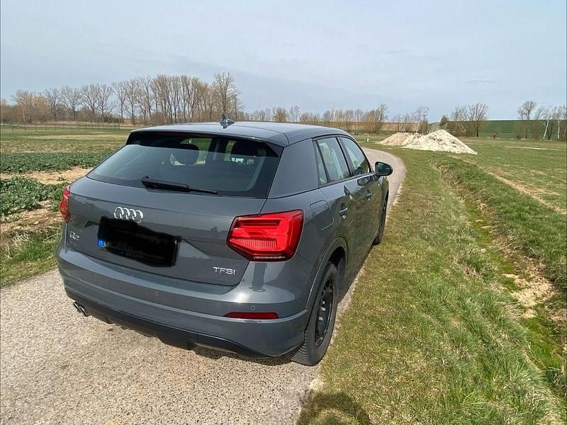 Gebraucht Audi Q2 150 PS (110 kW) 2018 Grün SUV