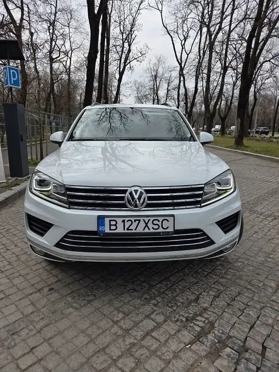 Gebraucht VW Touareg Exclusive 204 PS (150 kW) 2017 Weiß SUV