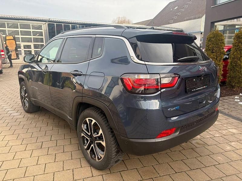 Gebraucht Jeep Compass Limited 131 PS (96 kW) 2021 Blau SUV