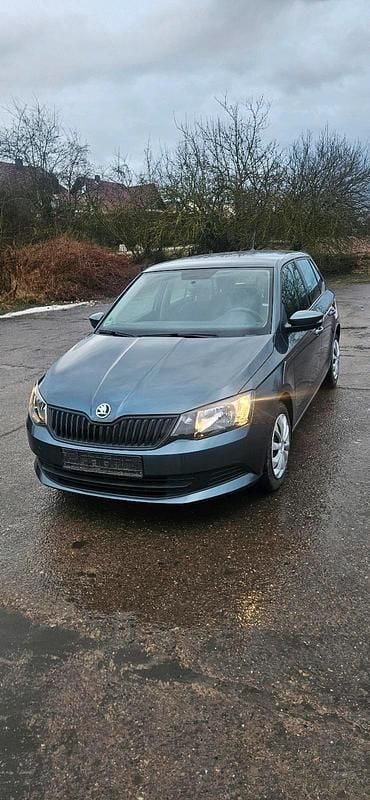 Gebraucht Skoda Fabia 60 PS (44 kW) 2016 Grau Kombi