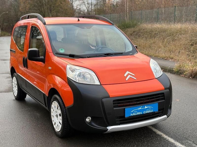 Gebraucht Citroën Nemo 68 PS (50 kW) 2010 Orange Van / Kleinbus