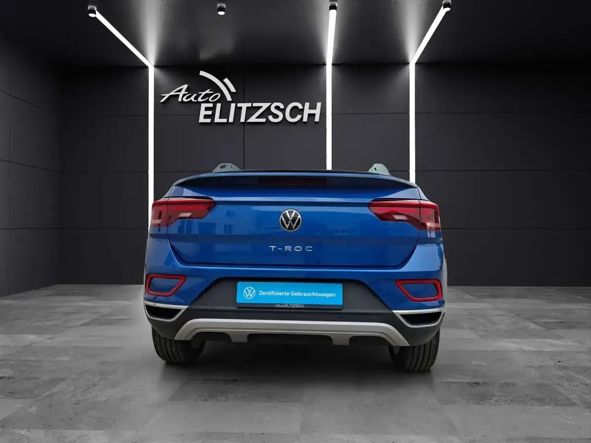 Gebraucht VW T-Roc Cabriolet Style 150 PS (110 kW) 2024 Blau Cabrio