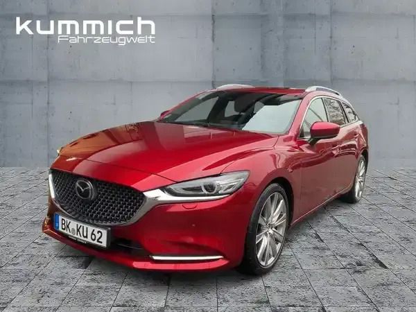 Soul red crystal met Gebraucht 2024 Mazda 6 Takumi-Line Kombi | 35.489 € (Etwas zu teuer) - Bild 1/4