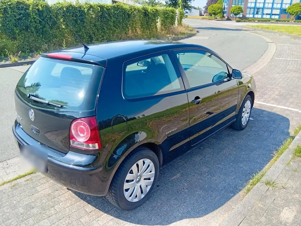 Gebraucht VW Polo United 60 PS (44 kW) 2009 Schwarz Kleinwagen