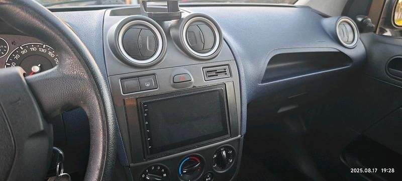 Andere farben Gebraucht 2007 Ford Fiesta Kleinwagen | 1.800 € (Fairer Preis) - Bild 1/4