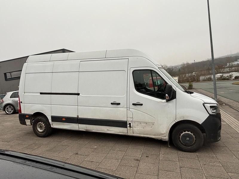 Gebraucht Renault Master 150 PS (110 kW) 2019 Weiß Van / Kleinbus