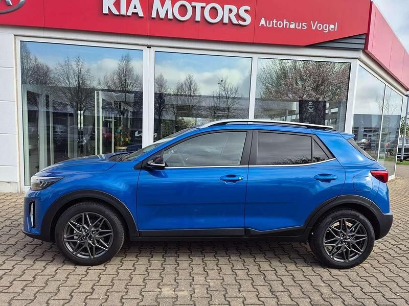 Gebraucht Kia Stonic 120 PS (88 kW) 2024 (spb) bathysblau met. SUV
