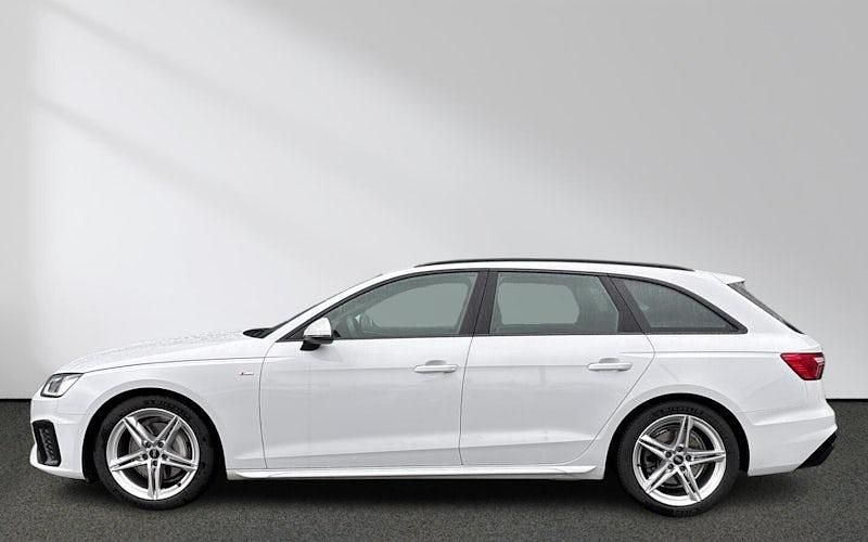 Gebraucht Audi A4 S-Line 204 PS (150 kW) 2023 Weiß Kombi