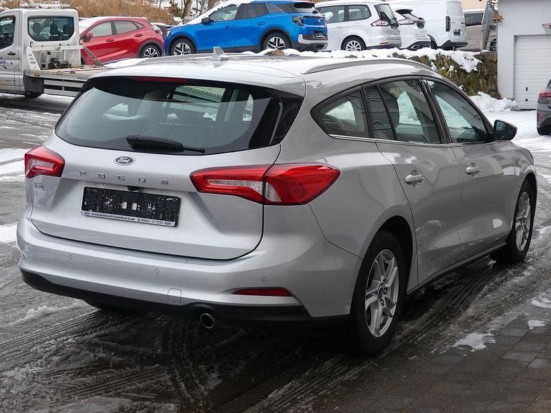 Gebraucht Ford Focus Cool & Connect 95 PS (69 kW) 2020 Silber Kombi