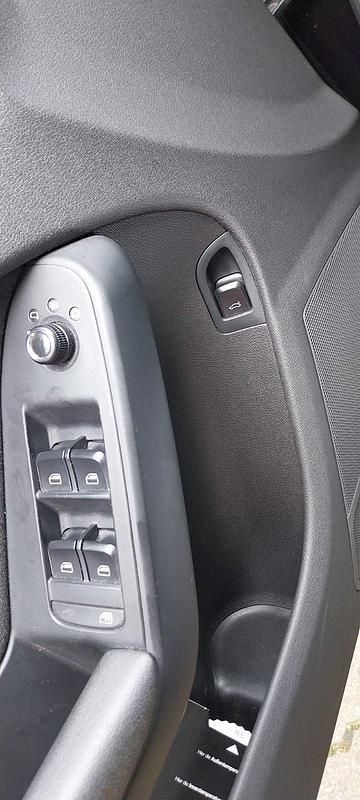 Gebraucht Audi A4 Ambiente 122 PS (89 kW) 2010 Andere farben Limousine