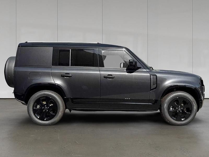 Gebraucht Land Rover Defender 252 PS (185 kW) 2026 Carpathian grey SUV