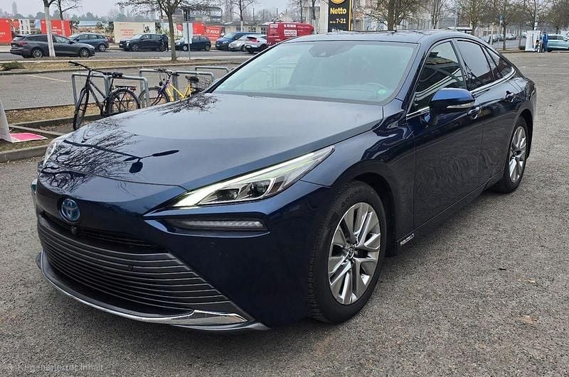 Gebraucht Toyota Mirai 182 PS (133 kW) 2022 Blau Limousine