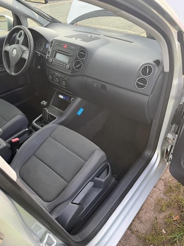 Gebraucht VW Golf IV 106 PS (77 kW) 2006 Silber Limousine