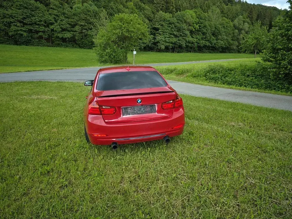 Gebraucht BMW 335 M Sport 306 PS (225 kW) 2012 Rot Coupé