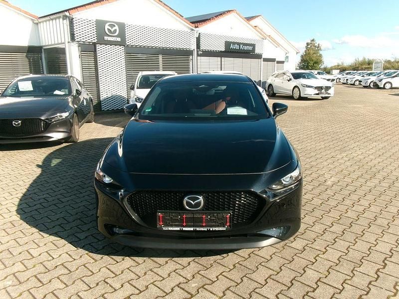 Schwarz Gebraucht 2024 Mazda 3 Nagisa Limousine | 26.700 € (Fairer Preis) - Bild 1/4