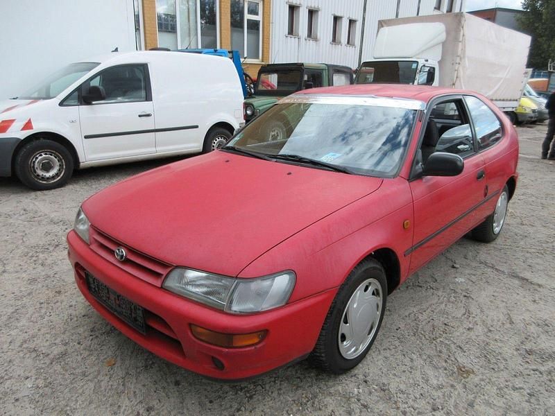 Rot Gebraucht 1994 Toyota Corolla XLi Limousine | 1.300 € - Bild 1/4