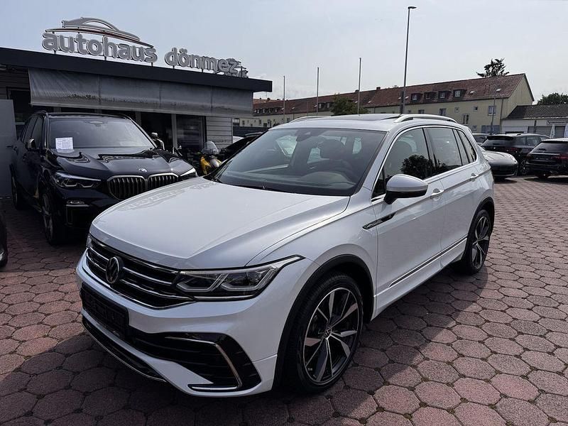 Weiss (metallic) Gebraucht 2021 VW Tiguan Allspace R-line SUV | 35.900 € (Fairer Preis) - Bild 1/4
