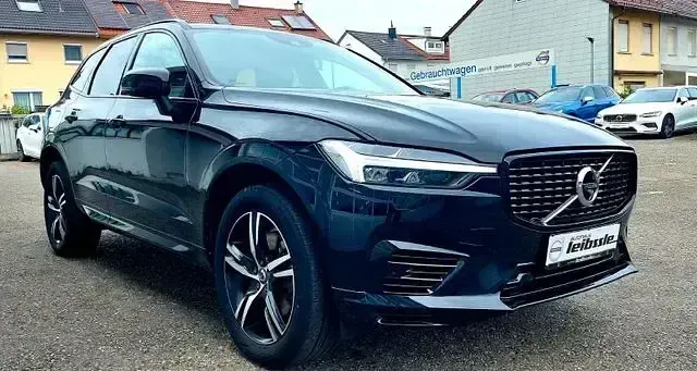 Gebraucht Volvo XC60 R-Design 341 PS (250 kW) 2021 Onyx black (metallic) SUV